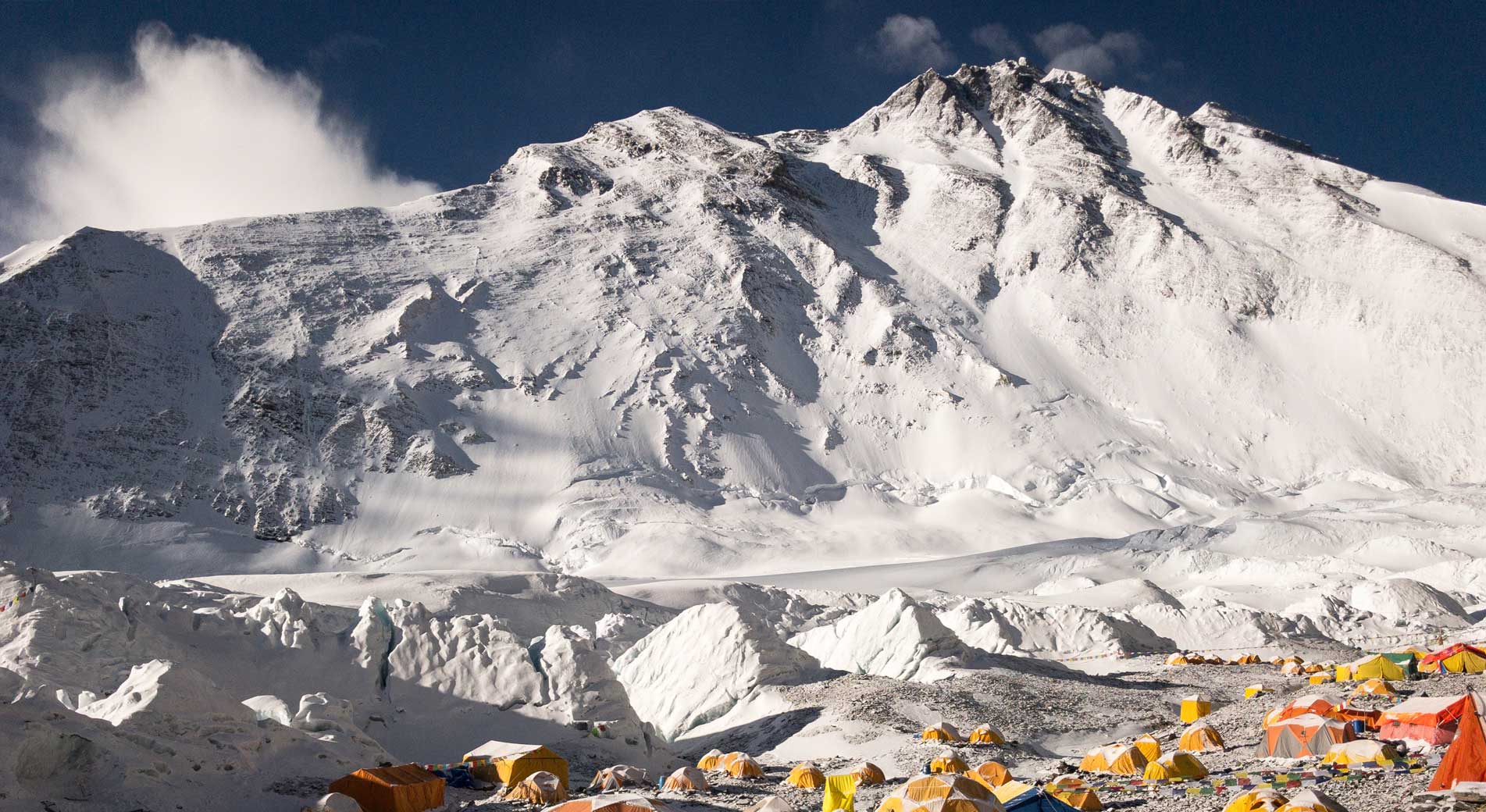 Path-to-Everest-mit-Kilian-Jornet-Summits-of-my-LifeLymbus